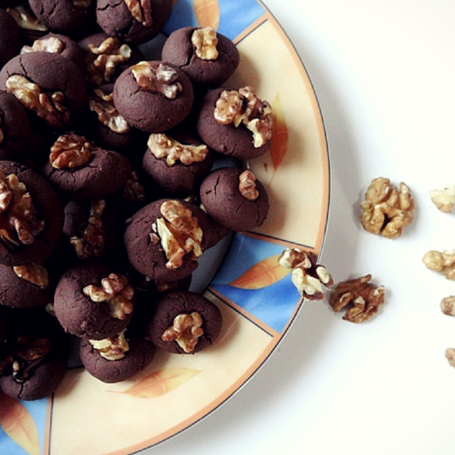 Rezept: Vegane Schoko-Walnuss-Cookies (glutenfrei) | Lisibloggt