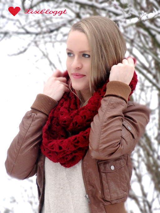 Anleitung: Gehäkelter Loop-Schal mit Muschelmuster