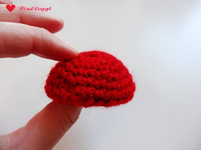 Anleitung: Amigurumi-Fliegenpilze häkeln