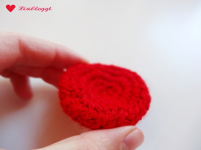 Anleitung: Amigurumi-Fliegenpilze häkeln