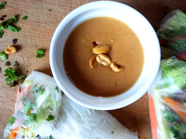 vegane sommer rollen mit erdnuss sauce 4