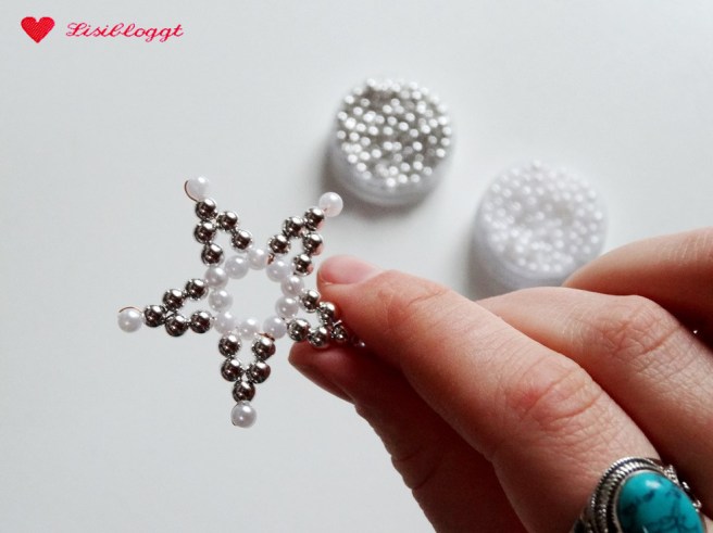 Anleitung: Perlensterne mit Draht basteln