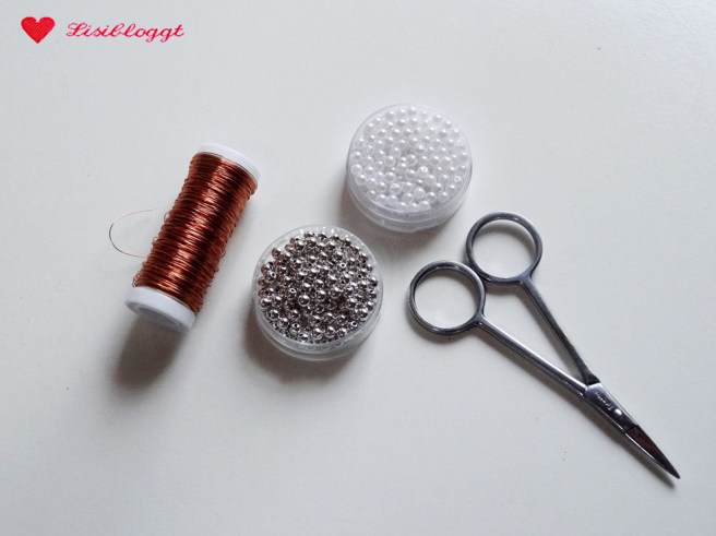 Anleitung: Perlensterne mit Draht basteln