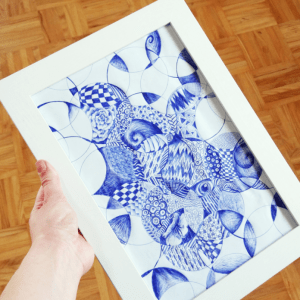 Anleitung: DIY Wanddeko mit Papier und Kugelschreiber