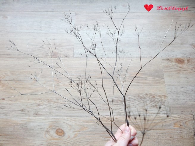 Anleitung: DIY-Kirschblüten aus Servietten basteln