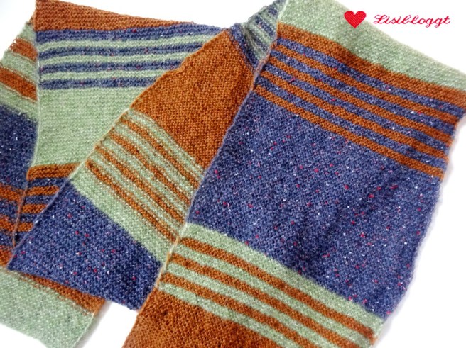 Anleitung: Flauschiger Strick-Schal, gestreift