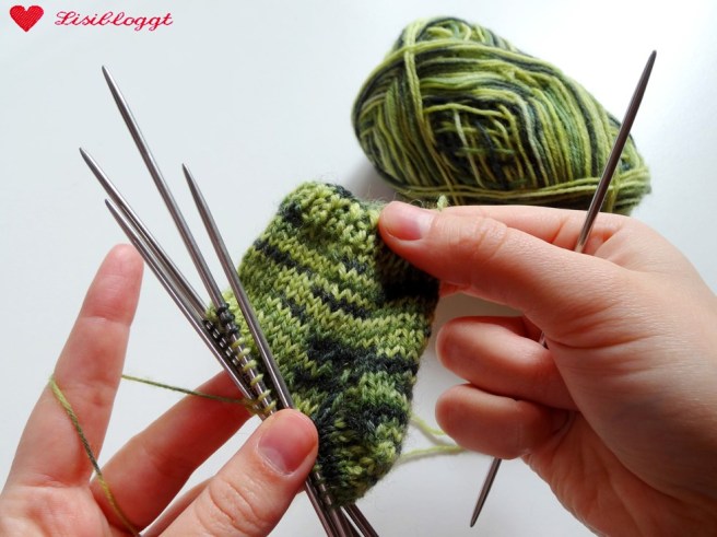 Anleitung: Einfache Baby-Socken stricken