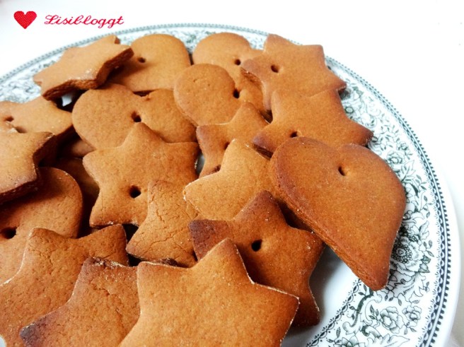 Rezept: Vegane Lebkuchen-Anhänger backen