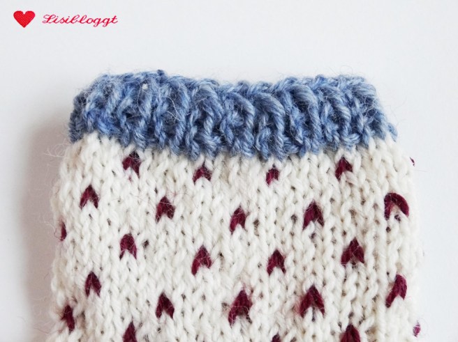 Anleitung: Babysocken mit Pünktchen stricken