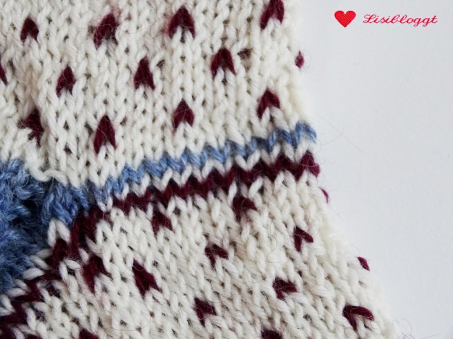 Anleitung: Babysocken mit Pünktchen stricken