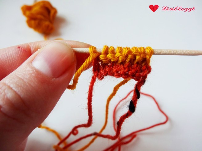 Anleitung: Bastelkarten mit Mini-Strickzeug