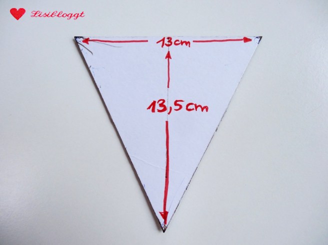 Anleitung: Wimpel-Girlande aus Stoff nähen