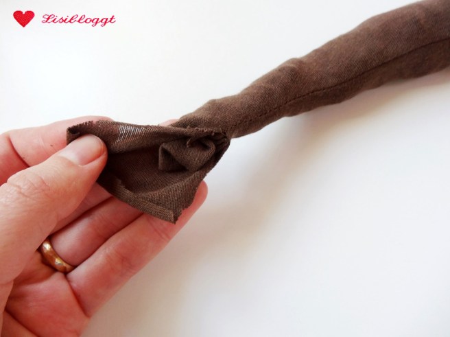 Anleitung: Brezen fuer den Kaufladen naehen