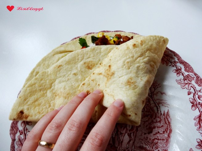 Rezept: Vegane Kichererbsen-Mango-Wraps mit Cashew-Sour-Cream