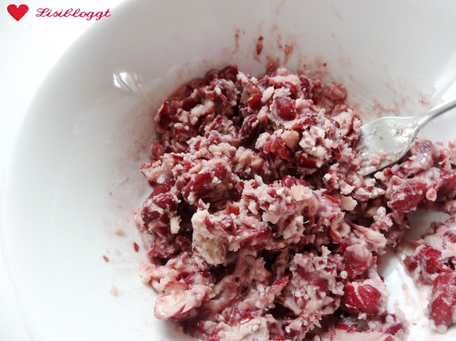 Rezept: Vegane Bean-Burger mit Kartoffel-Wedges