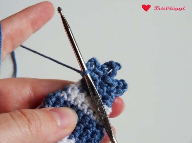 Anleitung: DIY-Mobile aus Haekelfischen